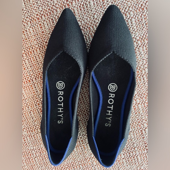 Rothy's Shoes - Rothy's Pointy Toe Ballerinas in Black
